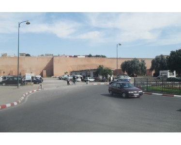 Terrain à vendre de 26866 m² en plein centre ville Meknès