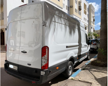 Location transport de marchandises avec chauffeur